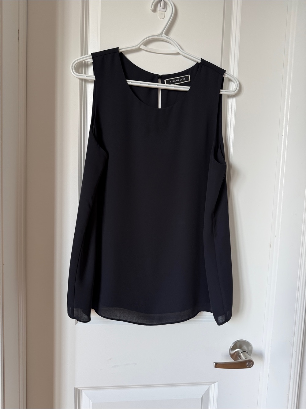 Elegant Black Sleeveless Chiffon Camisole